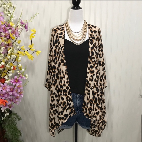One Size Kimono Leopard Print Open Front - Picture 2 of 9